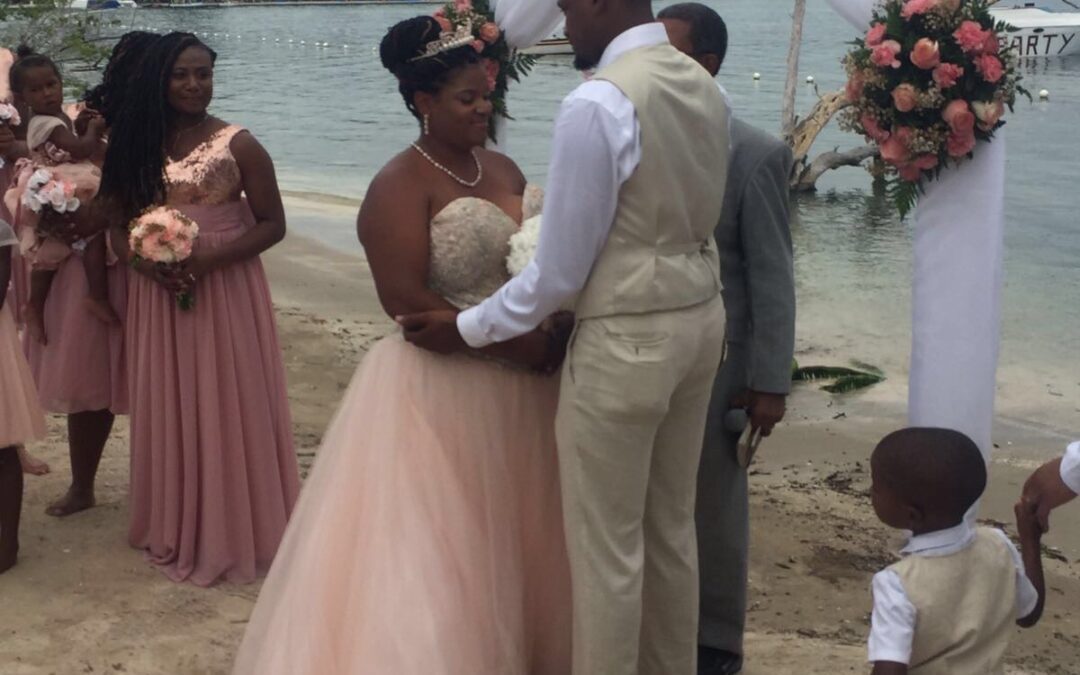 Tori & Raymond’s Jamaican Beach Wedding